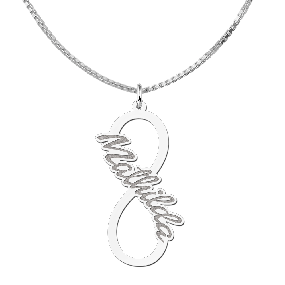 Zilveren infinity hanger met naam2 Zilveren infinity hanger met naam2