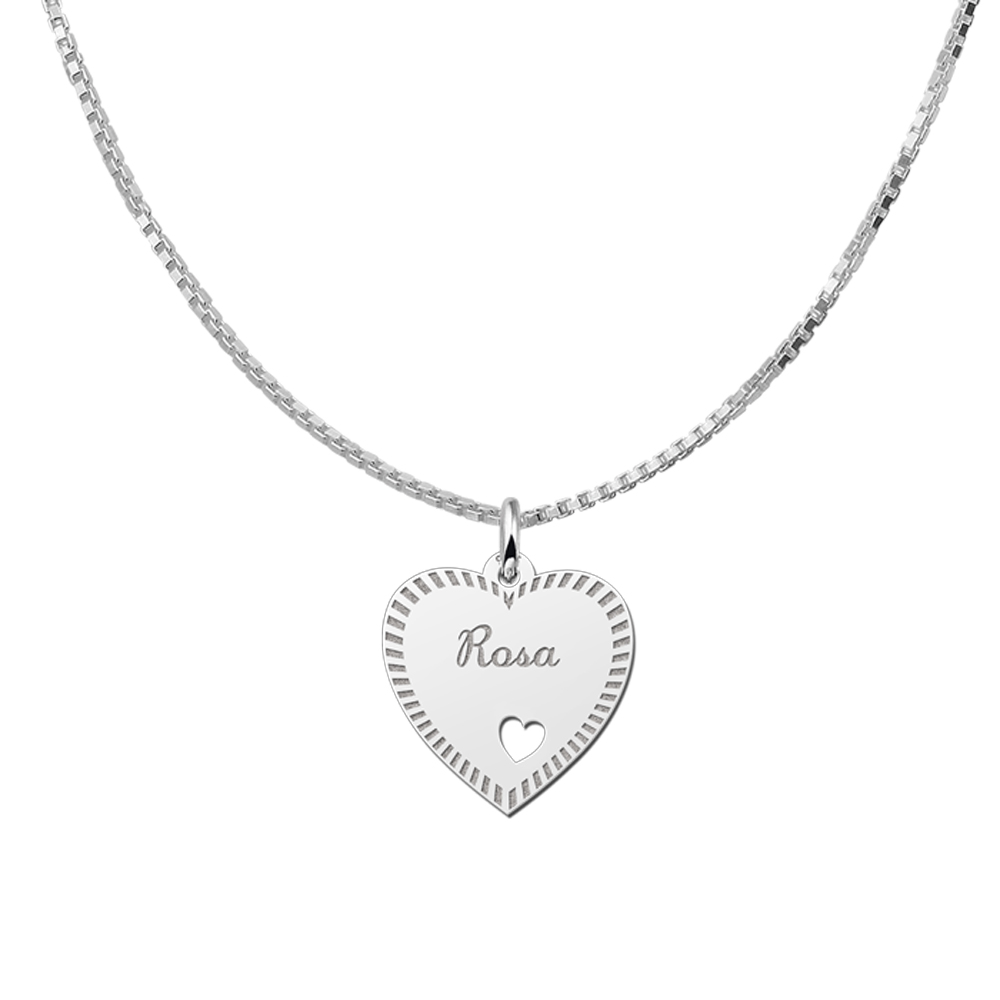 Zilver hart met graveer rand en hartje2 Zilver hart met graveer rand en hartje2